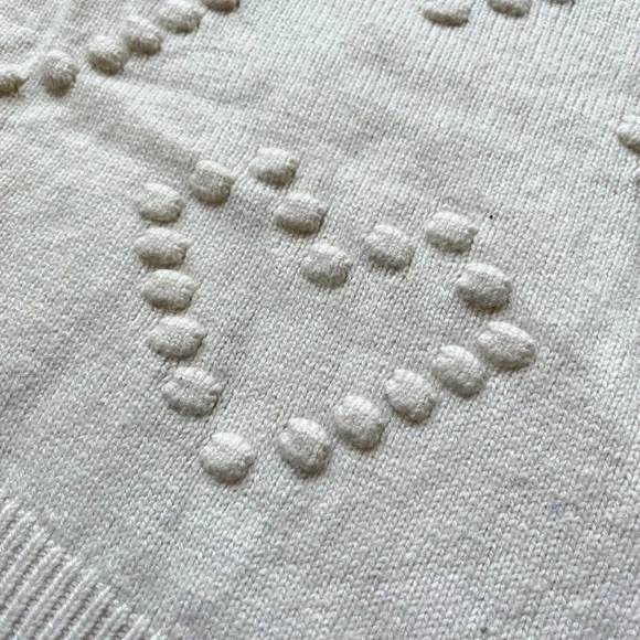 NWOT Off White Scalloped High Neck Hearts Sweater - Picture 6 of 8